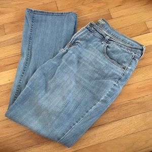 Old navy sweetheart jeans size 16